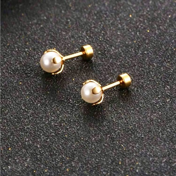 18k Plated- 16 gauge Faux Pearl Flat Back Earring Studs NWT - Picture 9 of 12